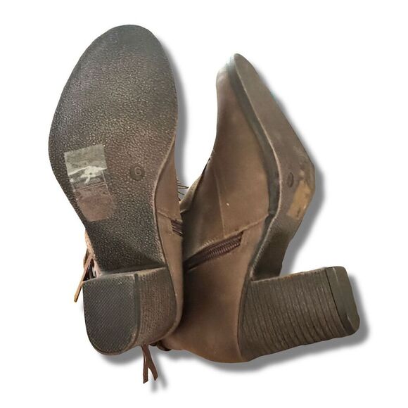 Pierre Dumas Women's Brown Fringe Block Heel Ankle Boots Western Size 6 - Picture 7 of 9